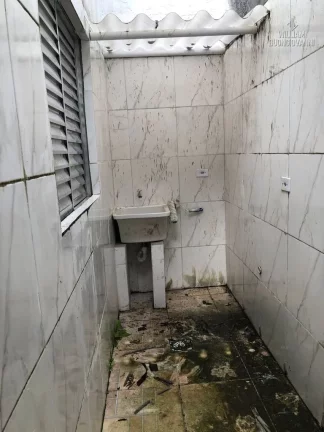 Imagem Oportunidade imperdível. Casa de condomínio no Jardim Melvi, Praia Grande!