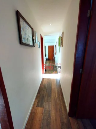 Imagem Apartamento com 3 dormitórios à venda, 100 m² por R$ 480.000 - Nova São Pedro - São Pedro da Aldeia/RJ