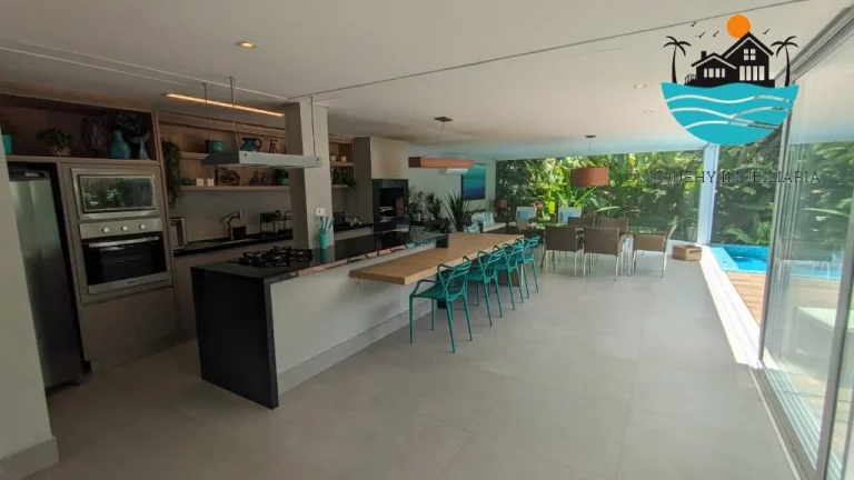 Imagem Raízes de Juquehy, Venda e Aluguel de Temporada - 5 Suítes, max. 13 pessoas, piscina, área gourmet, Tênis, sauna, 300m² | Juquehy Imobiliária