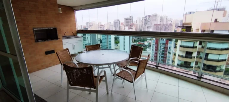 Imagem Apartamento 157 M², 3Q, 3 Suítes, Sala 3 ambientes, 5 Banheiros, 4 Vagas demarcadas, Depósito, Varanda Gourmet, Sauna, Piscina Adulto e infantil.