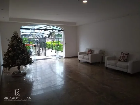 "Oportunidade única: Apartamento de 3 dormitórios com lazer completo no Tatuapé, próximo ao metrô!"