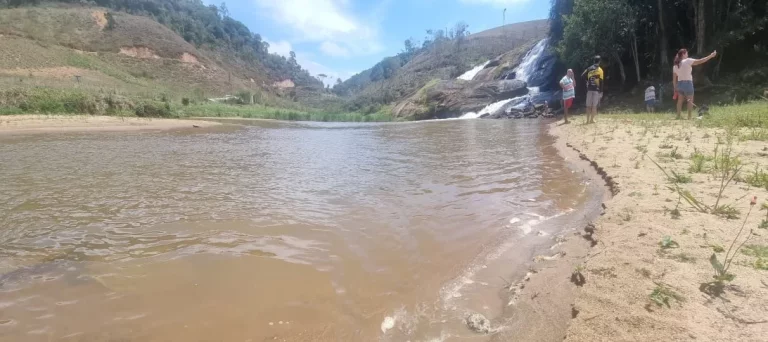 Imagem Terreno 14 Alqueires, Cachoeira, 03 Casas, Lago, Vista para a Pedra Azul, Aracê - ES