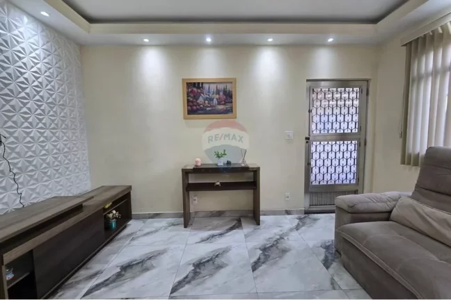 Imagem Casa á venda com 2 quartos com 386m² em Realengo - Rio de Janeiro