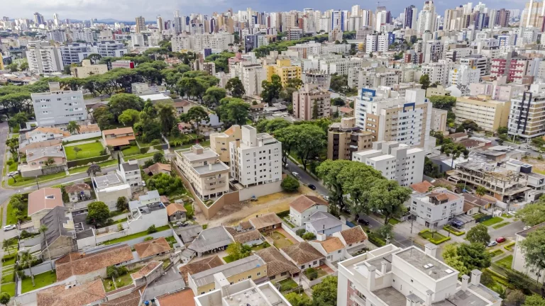 Imagem Terreno ZR-4 no bairro Vila Izabel