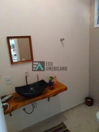 Imagem Casa térrea com terreno de 1200 metros