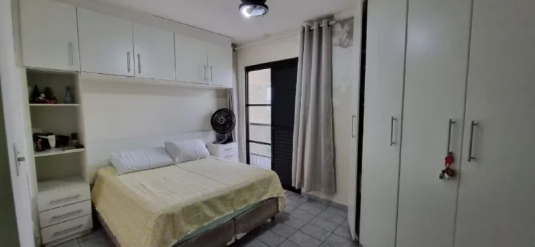 Imagem OPORTUNIDADE INCRIVEL!!! No bairro Ocian frente ao mar Apartamento de 3 dormitórios!!!