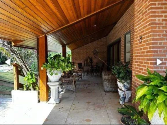 Imagem Casa com 8 dormitórios sendo 3 suítes à venda, 500 m² por R$ 5.500.000 - Condomínio Porto de Ibiúna - Ibiúna/SP