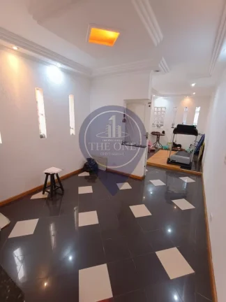 Imagem Casa à venda no Parque da Lapa, São Paulo-SP: 3 quartos, 3 suítes, 2 salas, 4 banheiros, 3 vagas, 135m²!