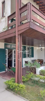 Imagem Casa com 4 dormitórios à venda, 250 m² por R$ 840.000 - Alto - Teresópolis/RJ