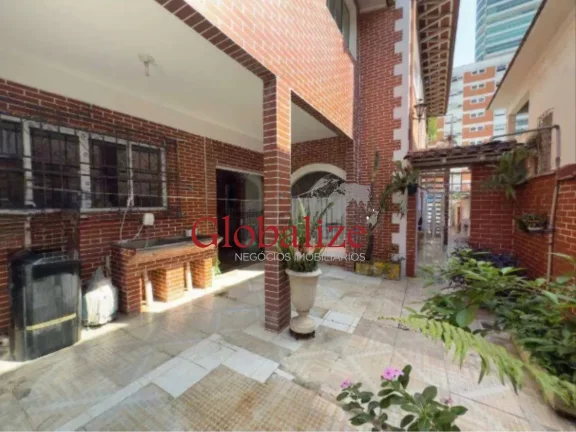 Imagem Casa à venda na Ponta da Praia, com 5 dormitórios em Santos -SP- $ 3.200.000,00