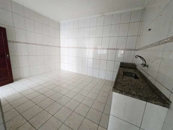 Imagem CASA COM 140 m² - OCIAN - PRAIA GRANDE SP