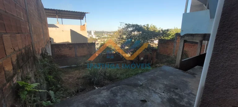 Imagem Casa de 3 quartos e 2 vagas de garagem no Caravelas - Ipatinga