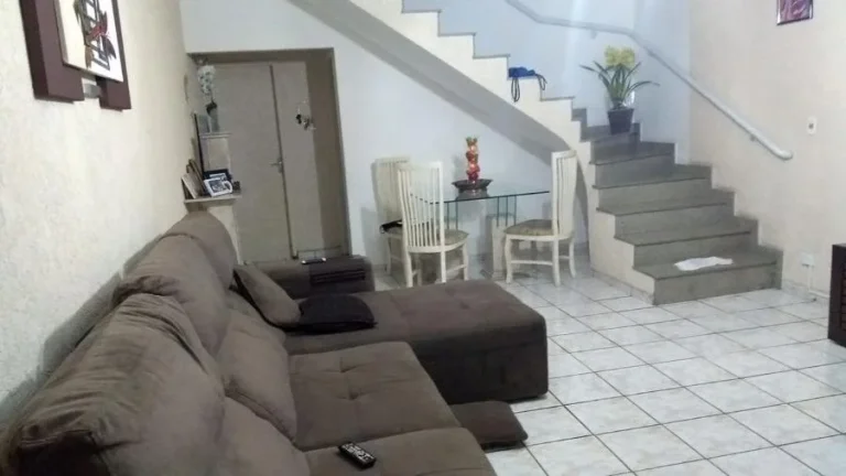 Imagem Sobrado para Venda por R$640.000,00 com 174m², 3 dormitórios, 1 suite e 2 vagas - Vila marieta, São paulo / SP - Cód. BDI37675