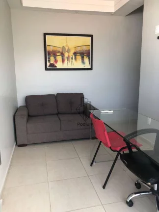 Imagem Sala comercial com móveis planejados e excelente localização na Torre - SA0037