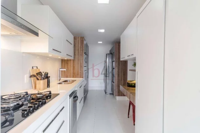 Imagem Venda: Apartamento de 134m² com Varanda Gourmet na Rua Arizona