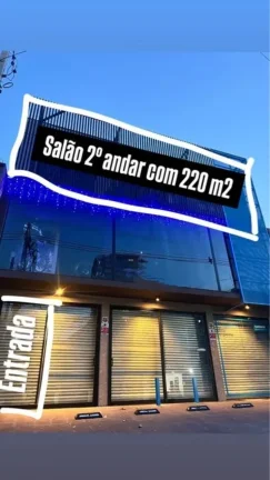 Imagem Barracão Comercial para Locação em Votorantim-SP, Bairro Parque Morumbi: 1 Sala, 1 Banheiro, 3 Vagas de Garagem, 220m².