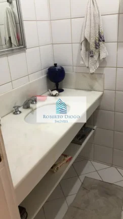 Imagem Apartamento à venda em Niterói-RJ, Icaraí: 3 quartos, 1 suíte, 1 sala, 2 banheiros, garagem e 98m² de área. Imperdível!