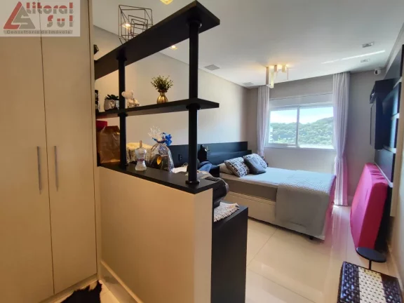 Imagem Apartamento de Luxo à Venda em Praia Grande-SP, 3 Quartos, 3 Suítes, 1 Sala, 3 Vagas de Garagem, 250m² no Canto do Forte!