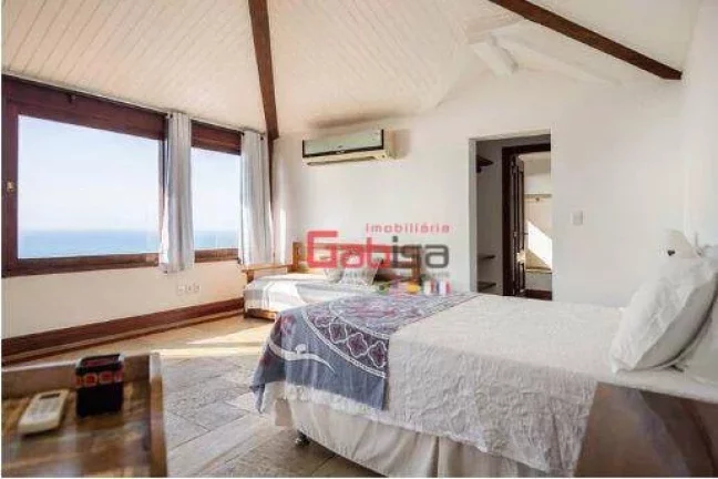 Imagem Casa com 4 dormitórios à venda, 300 m² por R$ 3.700.000,00 - Village de Búzios - Armação dos Búzios/RJ