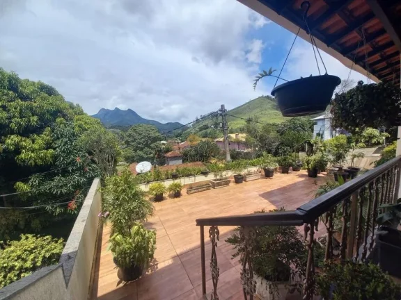 Imagem Casa em Condomínio para Venda em Teresópolis / RJ no bairro Vargem Grande