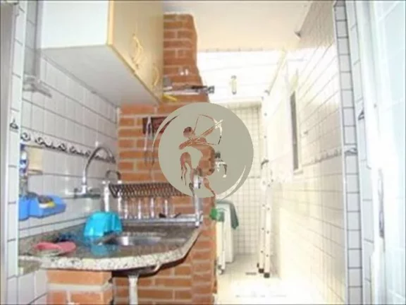 Imagem OPORTUNIDADE! SOBRADO DE ESQUINA PROXIMO AO CANAL 6 ACEITA APARTAMENTO EM SANTOS DE MENOR VALOR COMO...