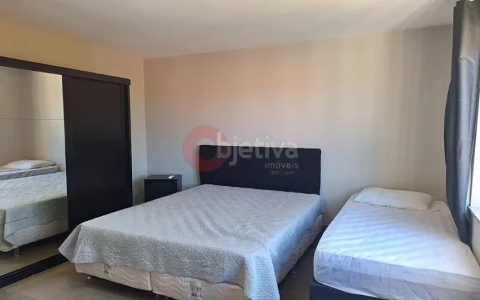 Imagem Casa independe com 4 suítes, Foguete - Cabo Frio.