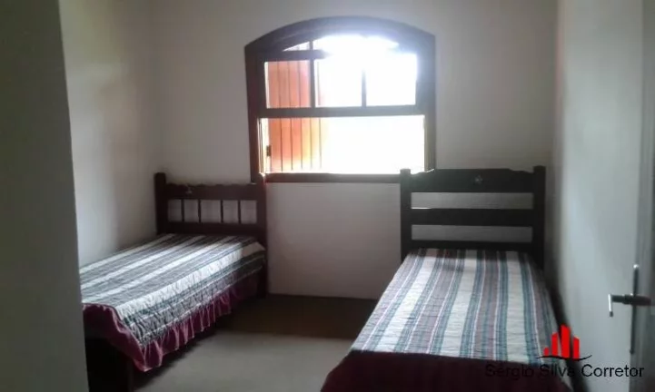 Imagem Ótima Casa a venda com 03 quartos na Região de Abernéssia.