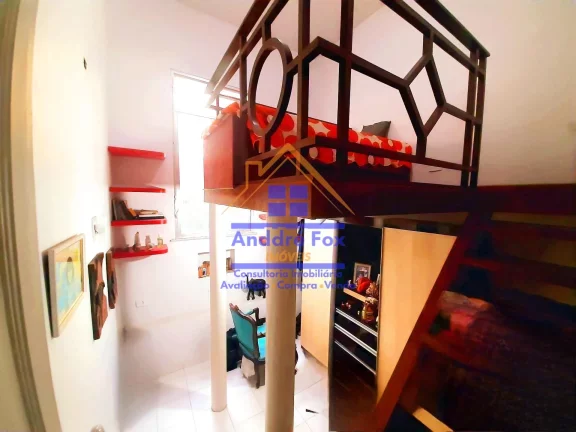 Imagem Casa com 5 quartos, 2 suítes, quintal, garagem para 3 carros, terreno 12X35, à venda, 215 m² por R$ 630.000 - Méier - Rio de Janeiro - RJ