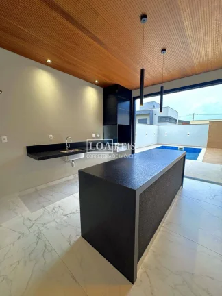 Imagem CASA TÉRREA 4 SUÍTES SENDO 1 SUÍTE COM ESPAÇO CLOSET I PISCINA I PERMUTA