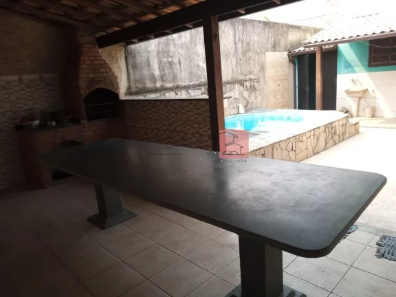 Imagem CASA RESIDENCIAL em MARICÁ - RJ, CENTRO