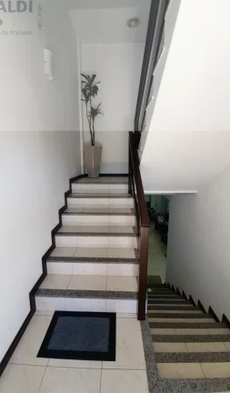Imagem Apartamento à venda em Siderópolis-SC, Centro - 2 quartos, 1 suíte, 1 sala, 2 banheiros, 2 vagas.