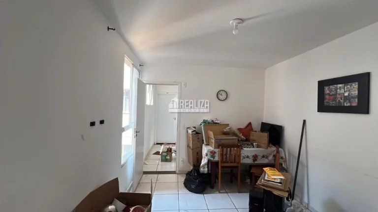 Imagem Apartamento de 2 Dormitórios no Condomínio Ville Park Torino, no bairro Jardim Maracanã, Uberaba