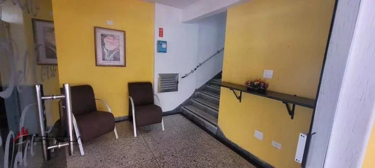 Imagem Apartamento com 2 dormitórios à venda, 68 m² por R$ 325.000,00 - Jardim Imperador - Praia Grande/SP