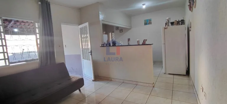 Imagem CASA RESIDENCIAL em PARÁ DE MINAS - MG, CASTELO BRANCO