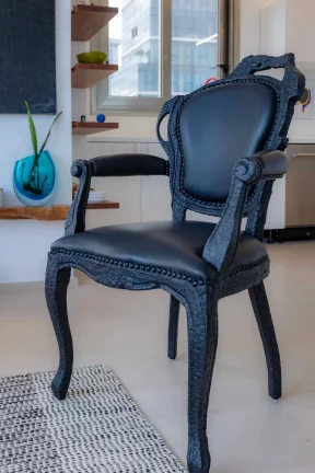 Imagem Apartamento mobiliado com 4 suítes e 5 vagas de garagem na Avenida Atlântica em Balneário Camboriú