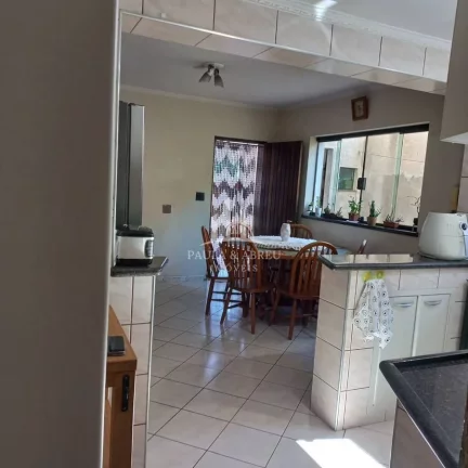 Imagem Sobrado 3 dorm com 1 suite com acabamento fino