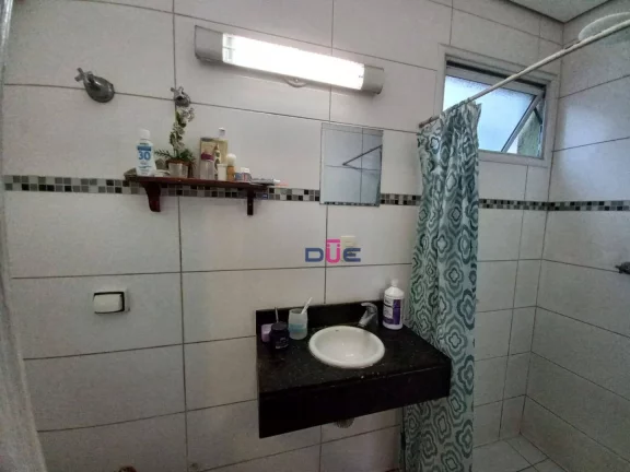 Imagem Village triplex com 2 suítes e 2 vagas à venda, 105 m² por R$ 484.000 - Macuco - Santos/SP
