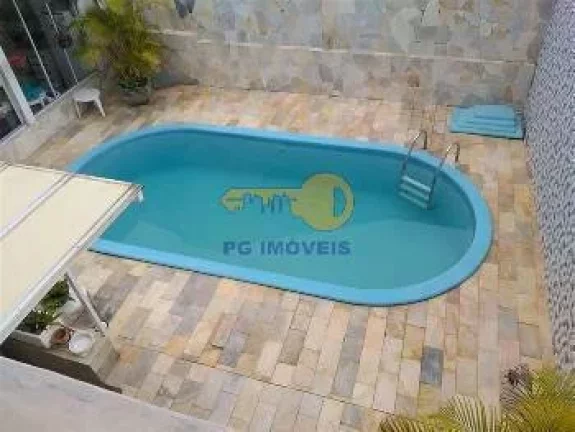 Imagem EXCELENTE RESIDENCIAL COM 5 DORMITÓRIOS NO BALNEÁRIO ITAPUÃ