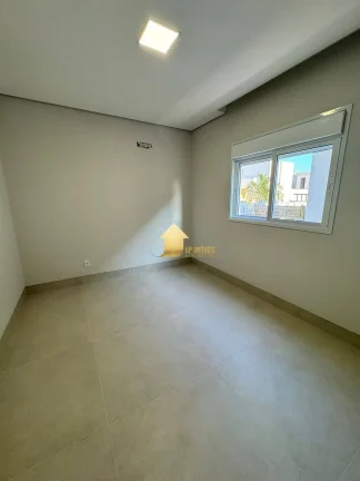 Imagem Sobrado 3 suítes no Belvedere 2