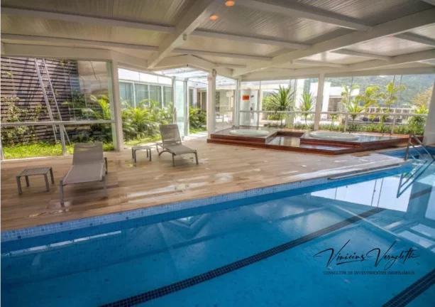 Imagem Frente ao Mar para Venda em Balneário Camboriú / SC no bairro Centro