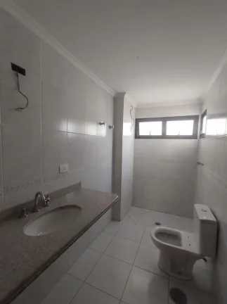 Imagem Apartamento a venda com 136 m² na região central de Piracicaba, sala para 3 ambientes com sacada, ...
