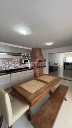 Imagem Casa, Bairro Caminho do Sol, 4 4, sendo todos suítes, sala de estar, sala de jan