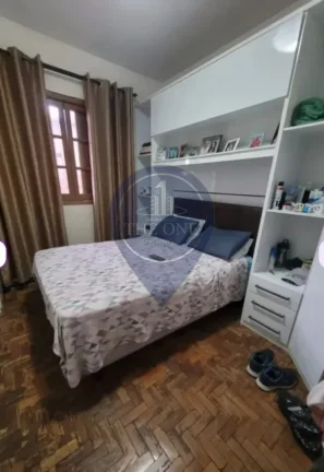Imagem Imperdível oportunidade: Casa à venda em São Paulo-SP, Vila Império! 2 quartos, 2 salas, 2 banheiros, 2 vagas de garagem, 180m².