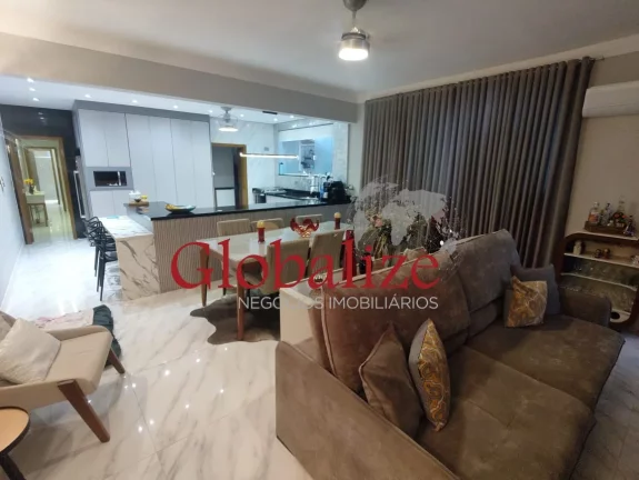 Imagem Casa térrea nova à venda no coração do Gonzaga, próximo da praia por R$.1.350.000,00.