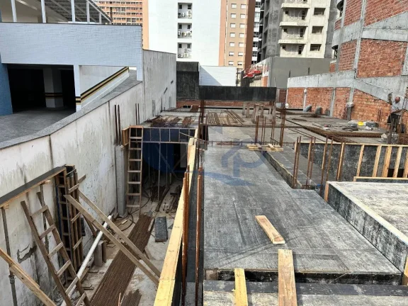 Imagem Apartamento á venda com 1 dormitório no centro de Torres/RS