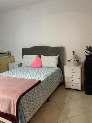 Imagem Chácara Santa Isabel - 1.000M², Aceita Permuta Apartamento Zona Oeste/SP, 3 Dorms, 3 Suítes, 4 Vagas, Churrasqueira, Piscina, Campo de Futebol.