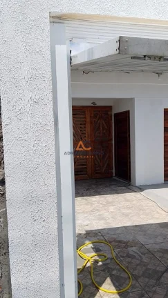 Imagem ALUGUEL Anual de Casa Semi-mobiliado com 3 dormitórios em Bairro Gravatá-Navegantes-SC