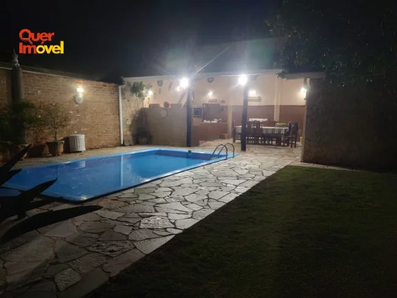 Imagem Excelente oportunidade: Casa com área de lazer à venda em Ribeirão Preto-SP, Parque São Sebastião, 2 quartos, 1 sala, 2 banheiros, 5 vagas, 170m².