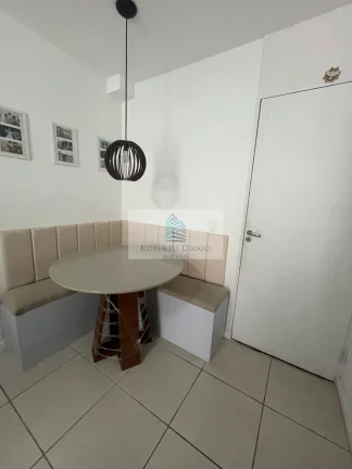 Imagem Apartamento à venda no Rio de Janeiro-RJ, bairro Camorim: 2 quartos, 1 sala, 1 banheiro, 1 vaga garagem, 50,00m².