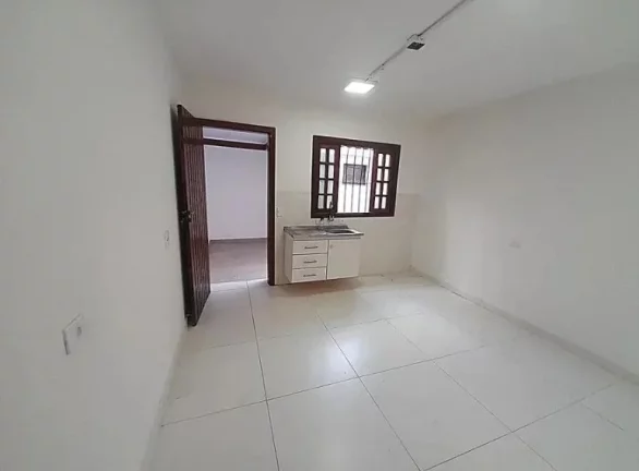 Casa para Locação em São Paulo, Lapa, 2 dormitórios, 1 banheiro, 1 vaga